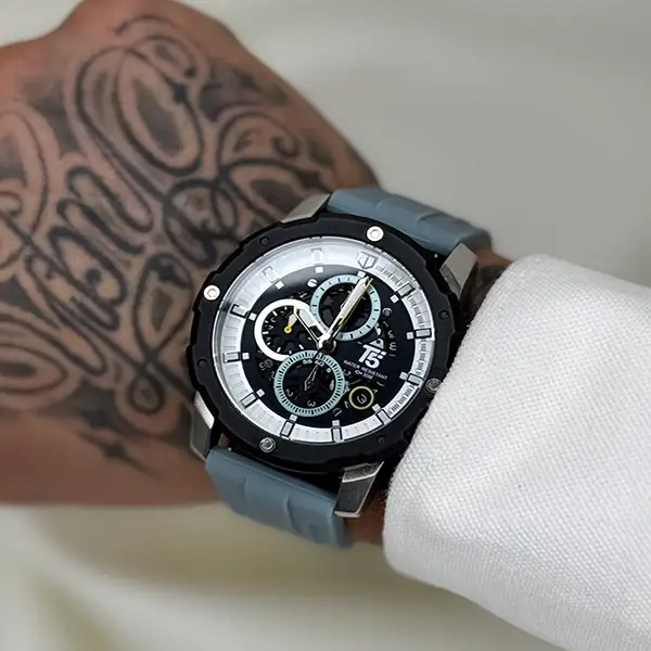 ساعت تی فایو مدل 3939 T5