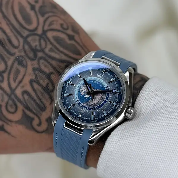 ساعت امگا سیمسترworld time