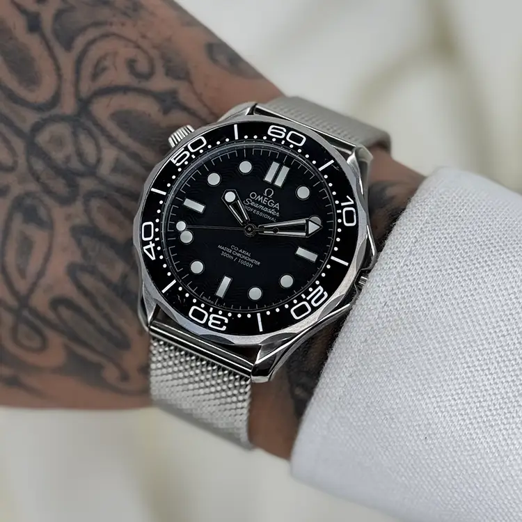 ساعت مچی امگا سیمستر 007 Omega Seamaster