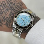 ساعت لوئیس فریرا