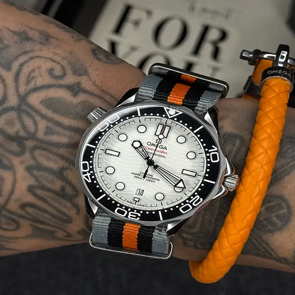 ساعت امگا سی مستر دایور omega seamaster diver300