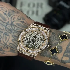 ساعت هابلوت فول نگین Hublot ht 153