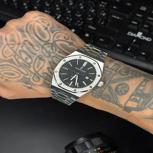 ساعت ای پی رویال اُک AP Royal Oak